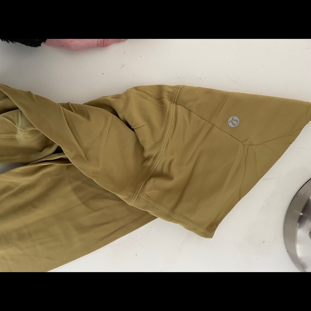 Lulu lemon aligns size 2